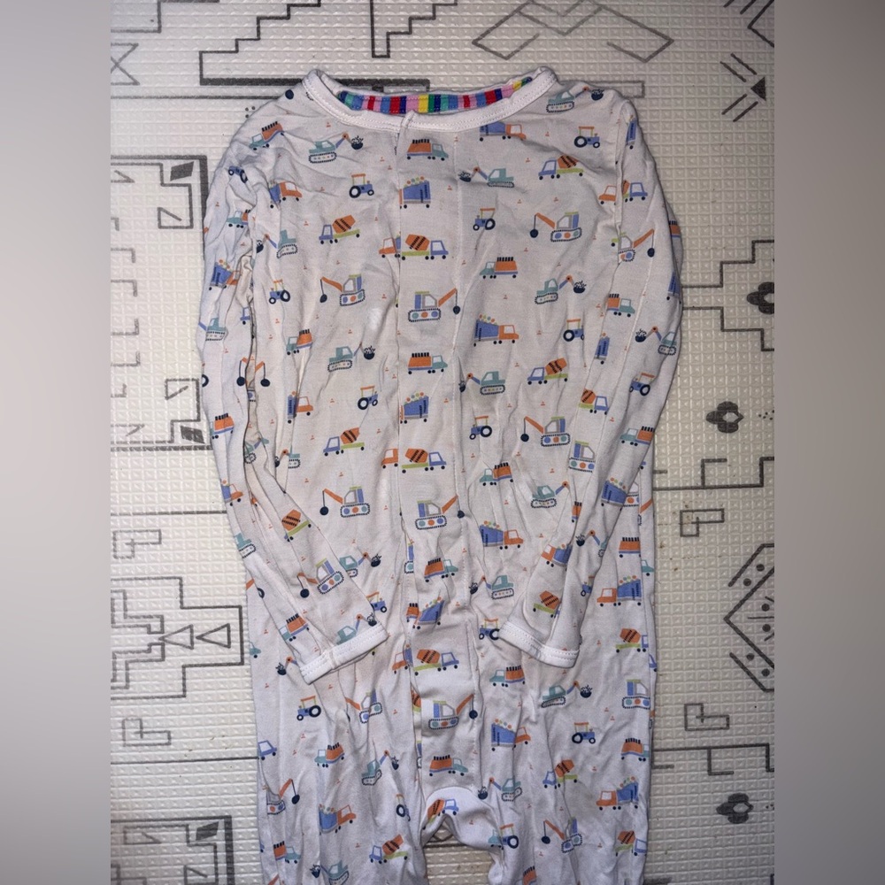 Magnetic me 18-24 month pajamas